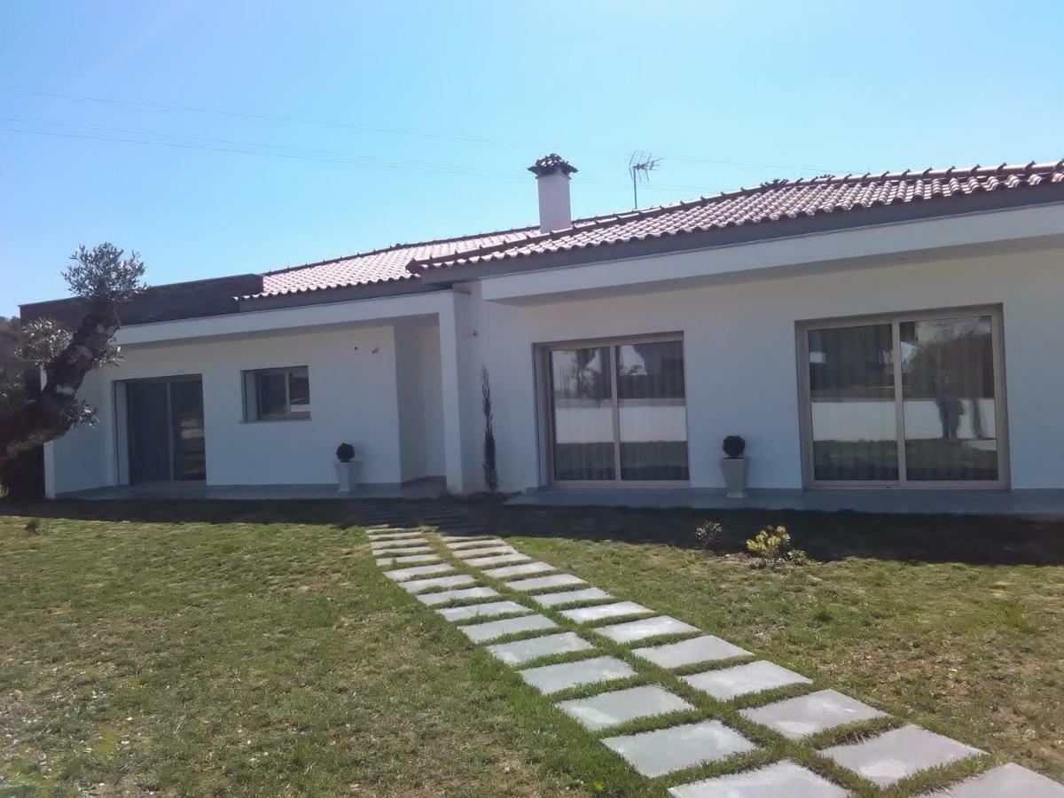 Casa Francisco Guest House Batalha Luaran gambar